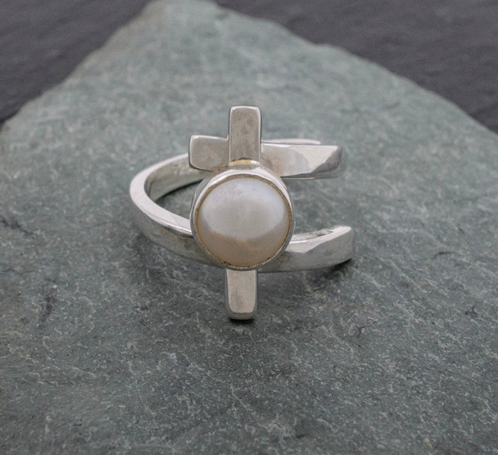 Wrap Sterling Silver Ring w/ Pearl Center