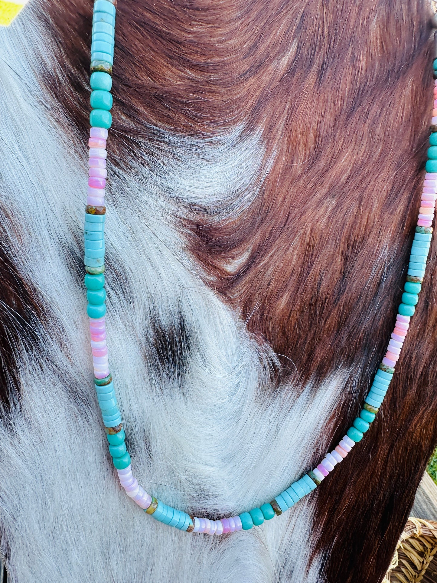 Handcrafted Queen Pink Conch, Turquoise & Sterling Silver 18” Beaded Necklace