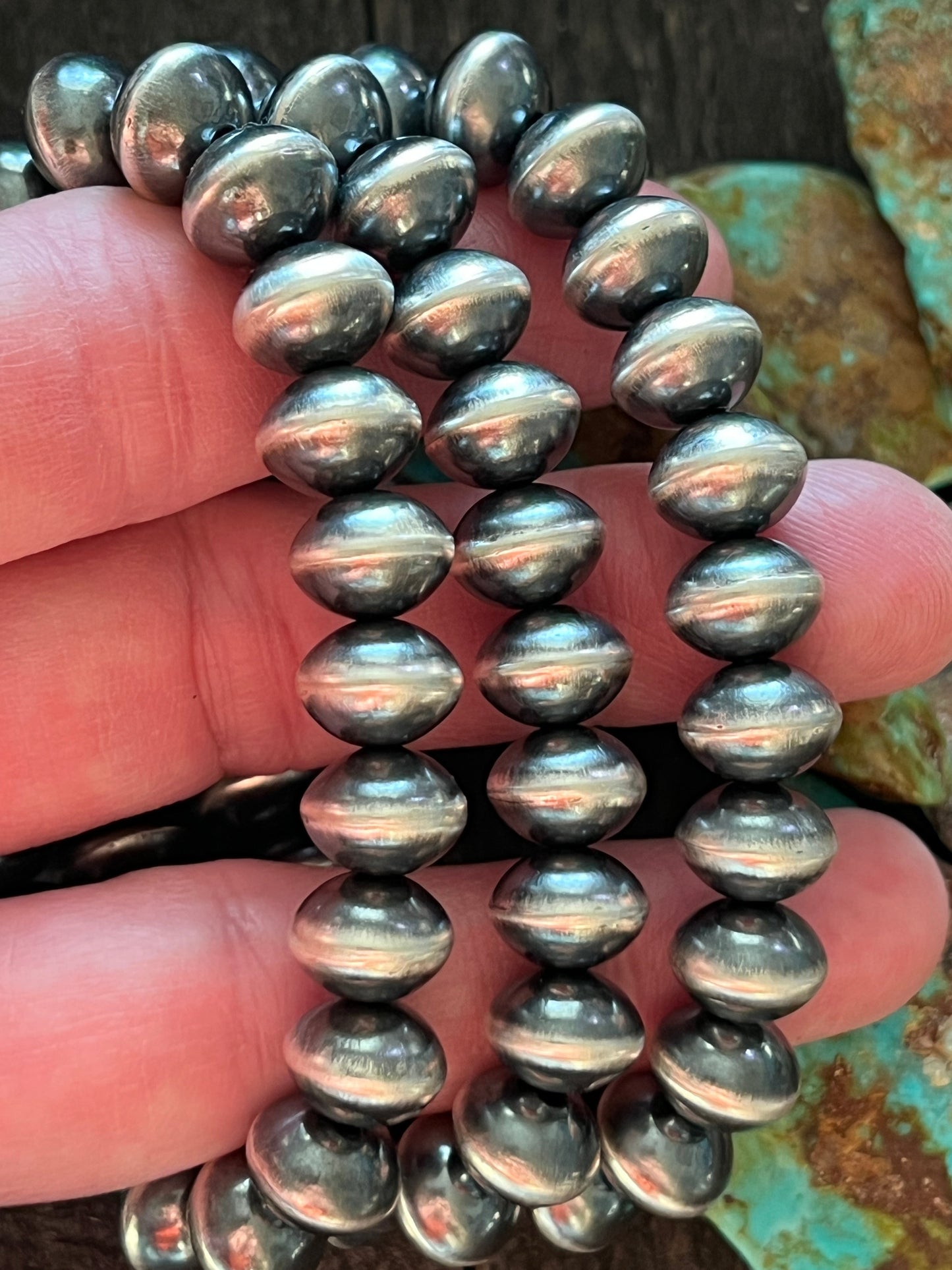 Vinita Cowboy Handcrafted Sterling Silver Stretch 10mm Saucer Bead Bracelets