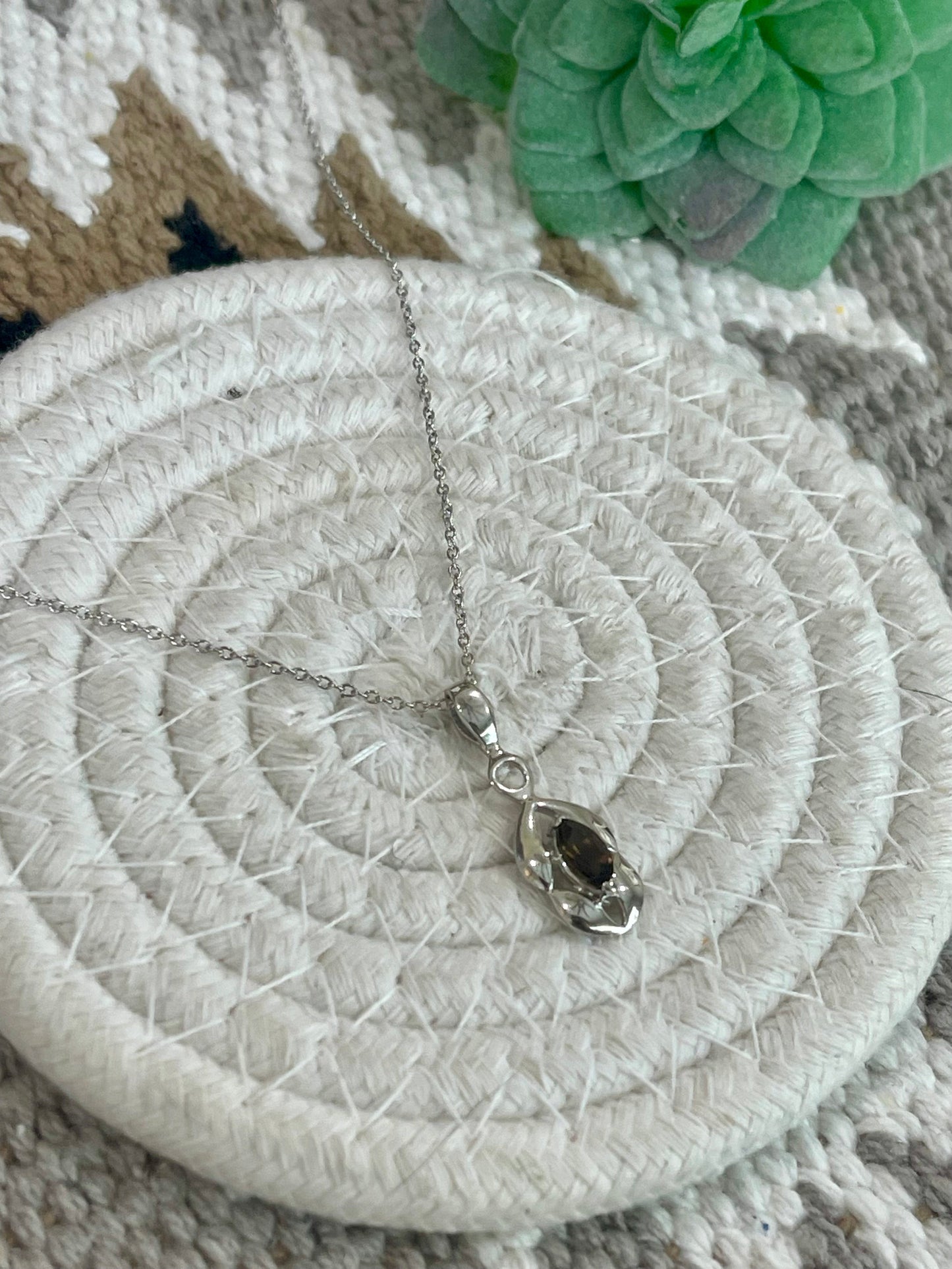 The Bijoux Vault Vintage Silver Chain  Necklace