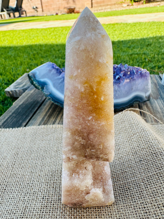 ✨ Nizhoni Crystals ✨ Pink Amethyst Tower