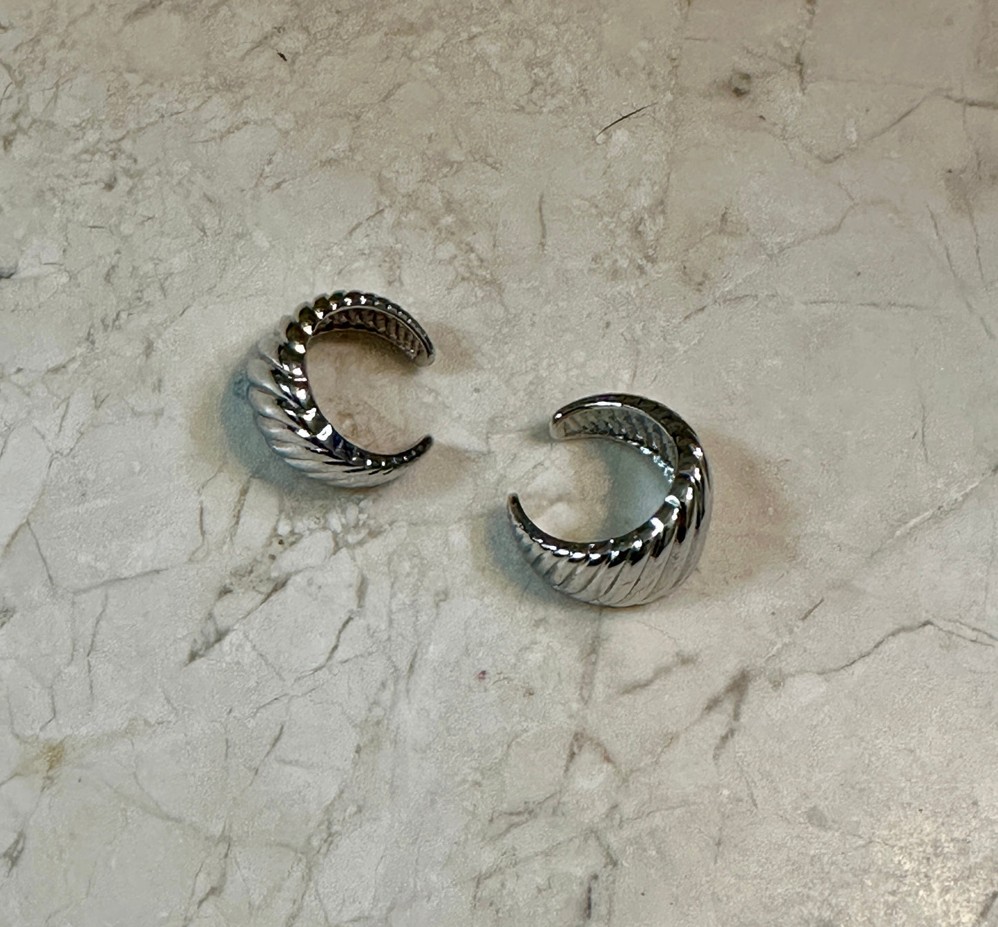 Beth Twisted Croissant Ear Cuff