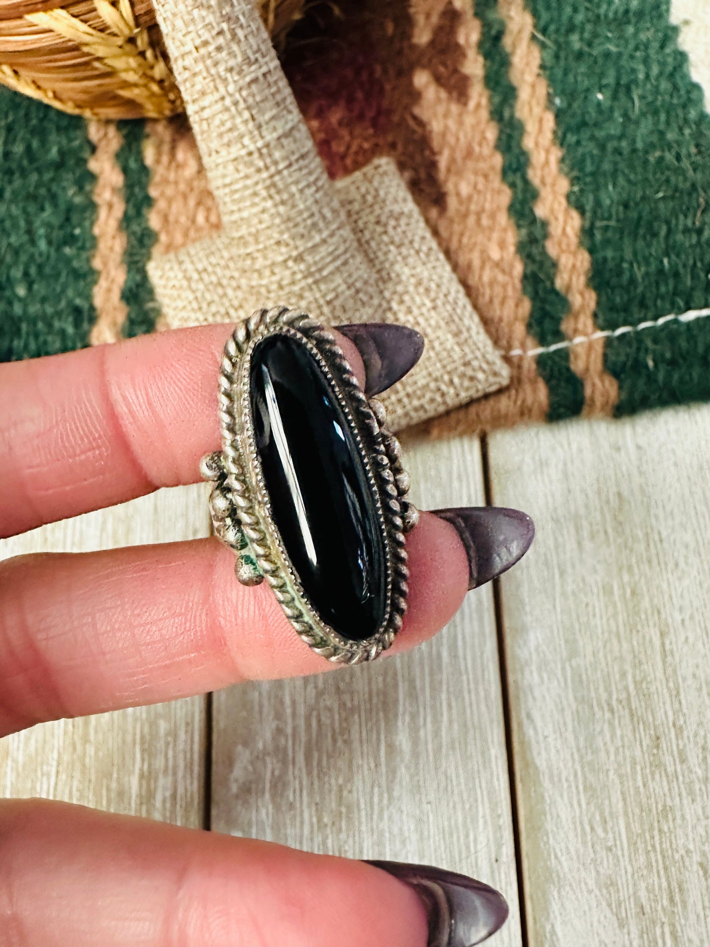 Old Pawn Handcrafted Onyx & Sterling Silver Ring Size 6.5