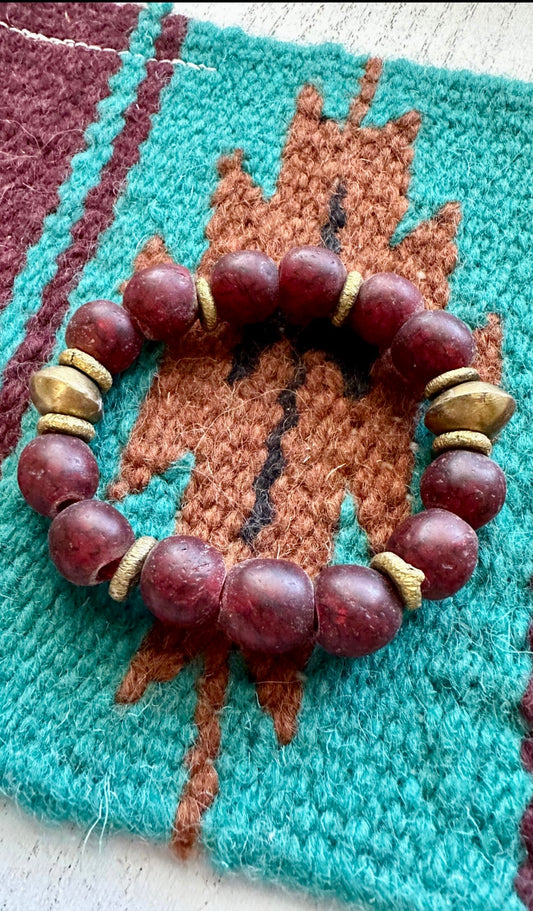 Handmade Recycled Glass Beaded Stretch Bracelet Burgundy