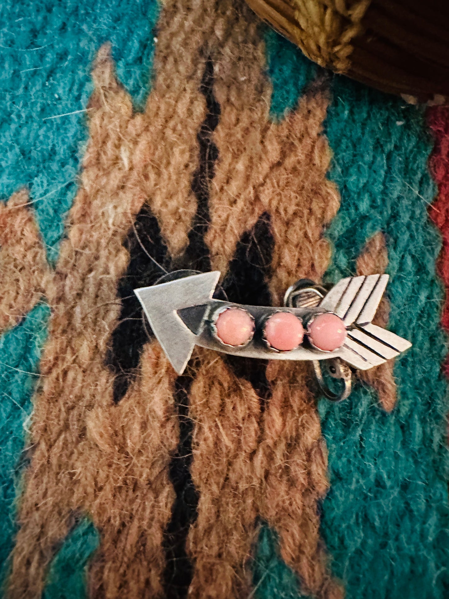Handcrafted Queen Pink Conch & Sterling Silver Arrow Earring