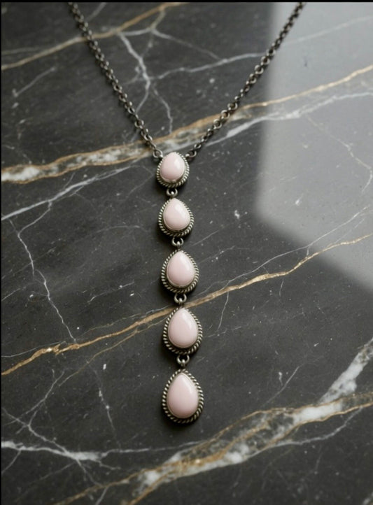 Handcrafted Queen Pink Conch & Sterling Silver 5 Teardrop Necklace