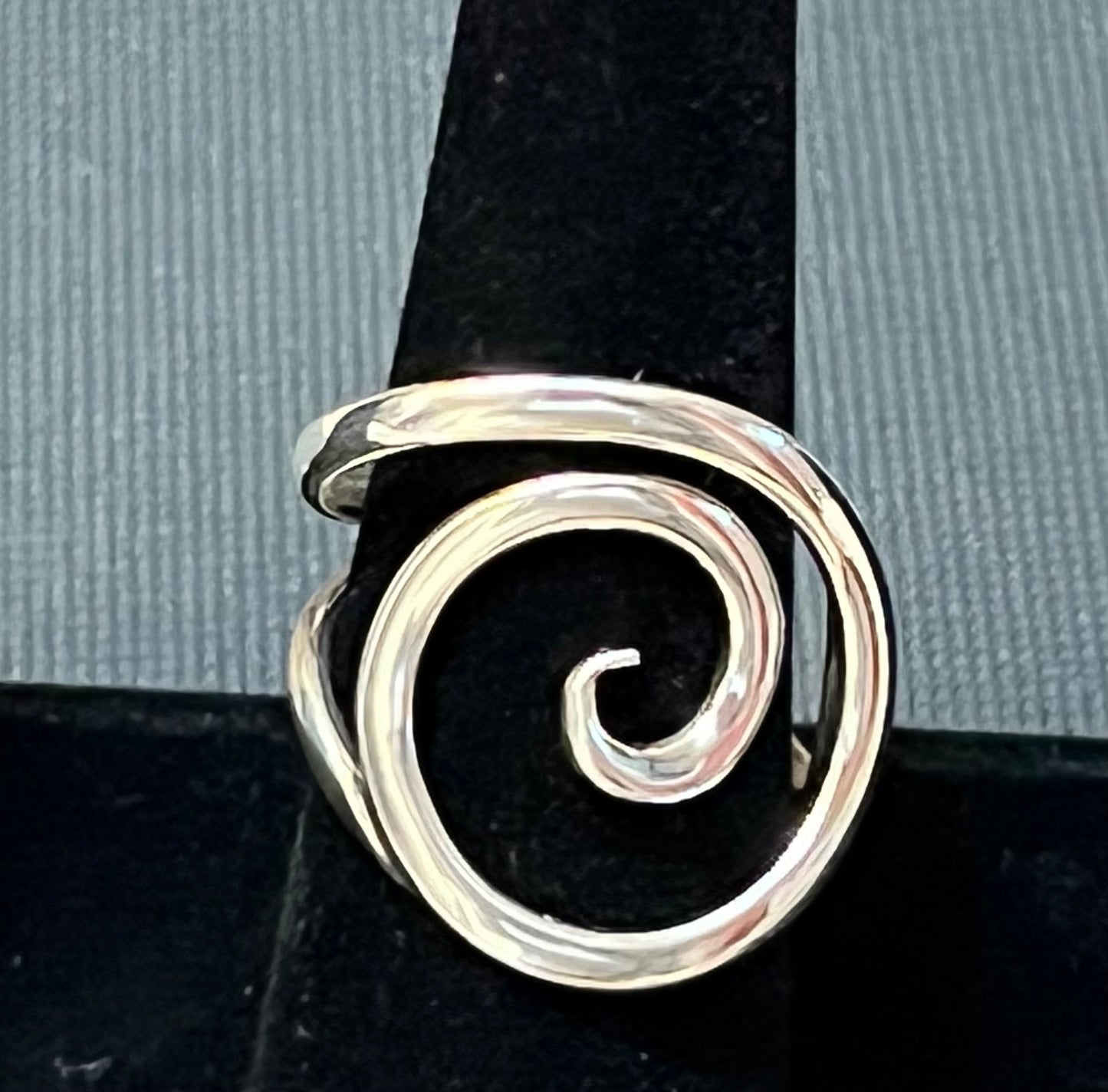 Spiral Sterling Silver Ring Size 7