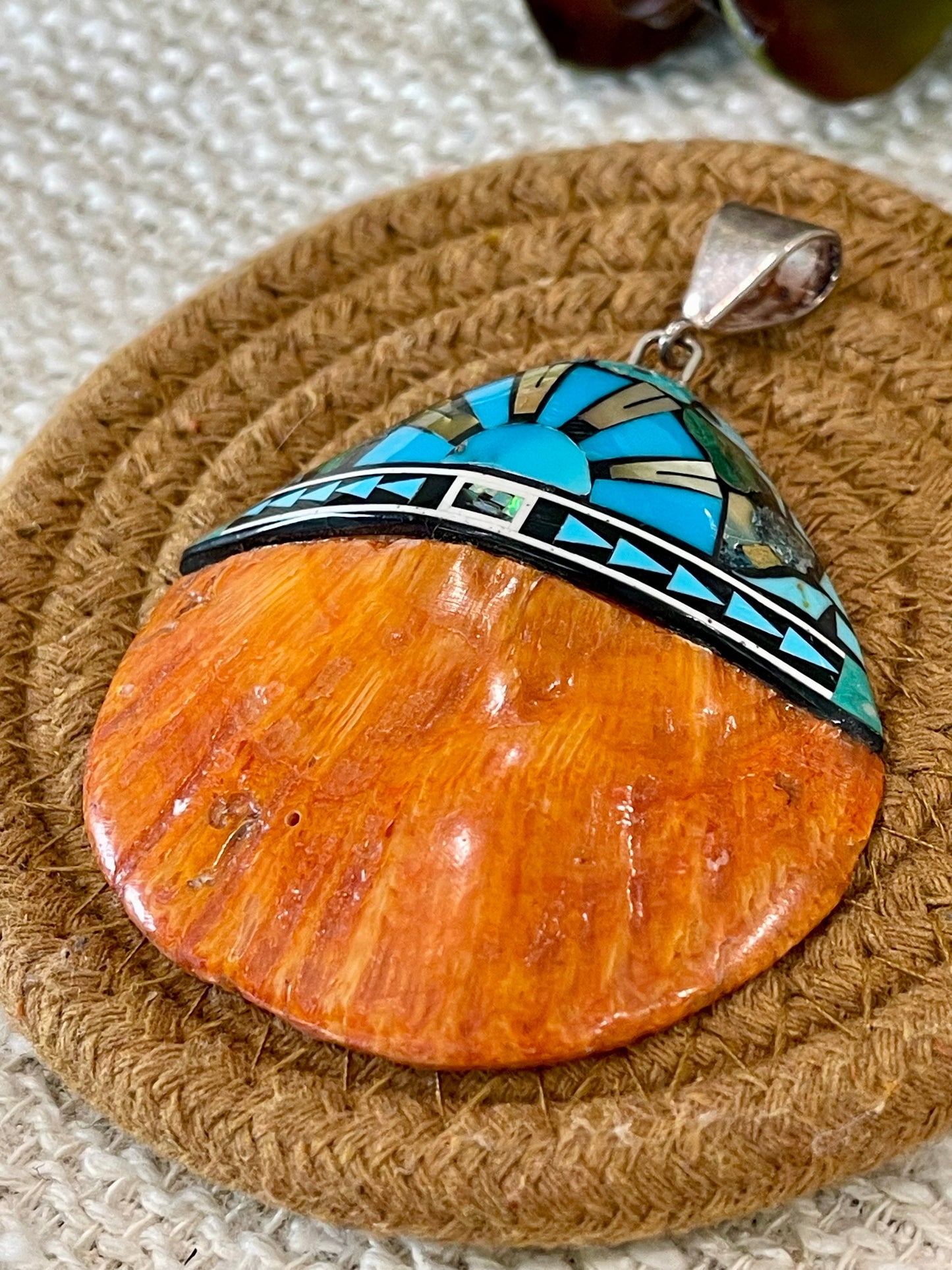 Beautiful Handmade Sterling Silver & Multi Stone Sea Shell Pendant