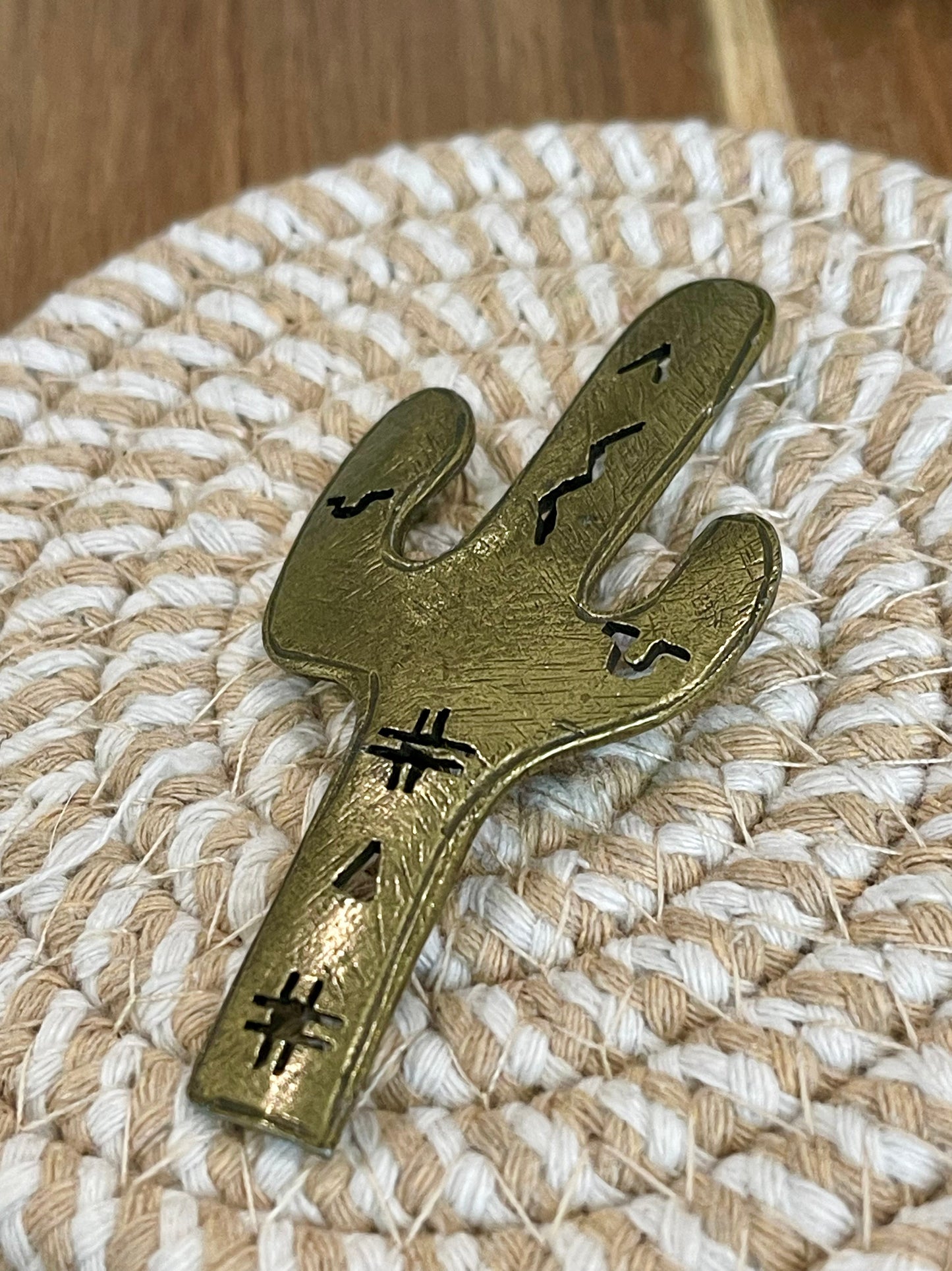 The Bijoux Vault: 1980’s Ultra Craft Gold Tone Pewter Cactus Pin