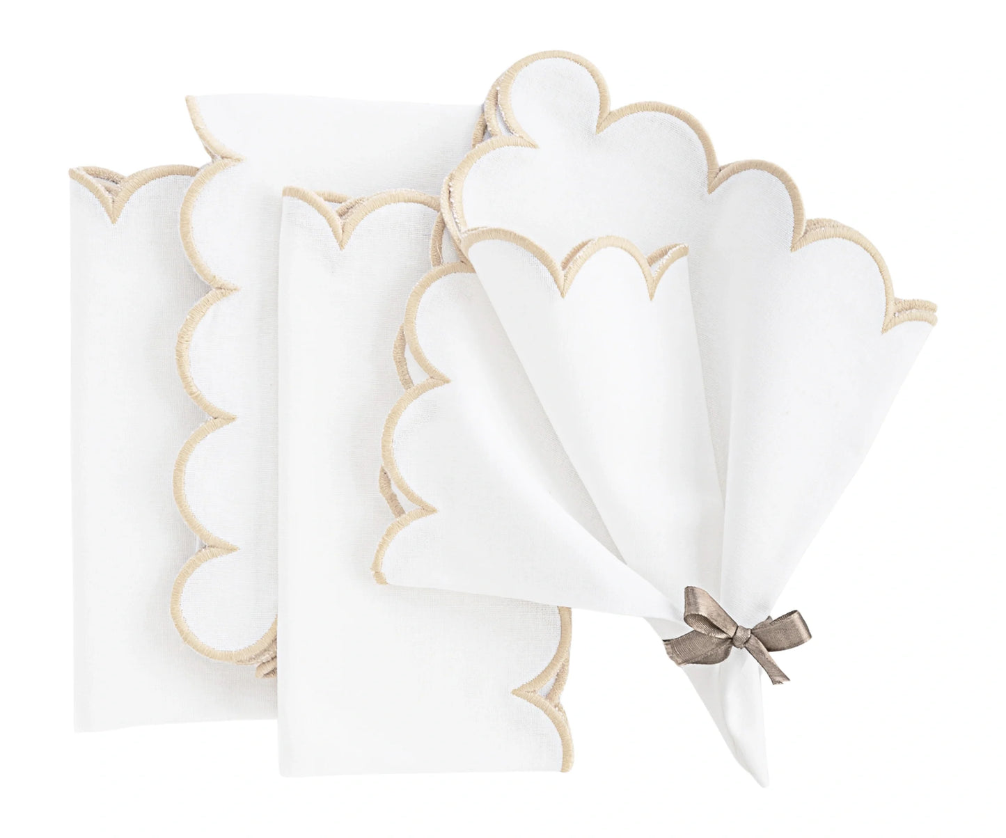 Scalloped Edge Napkins - Cut Work Napkin