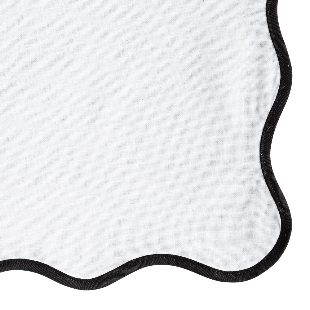 Pink Scalloped Napkin