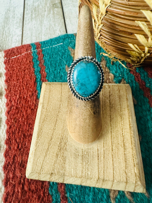Old Pawn Handcrafted Sterling Silver & Turquoise Ring Size 4.75