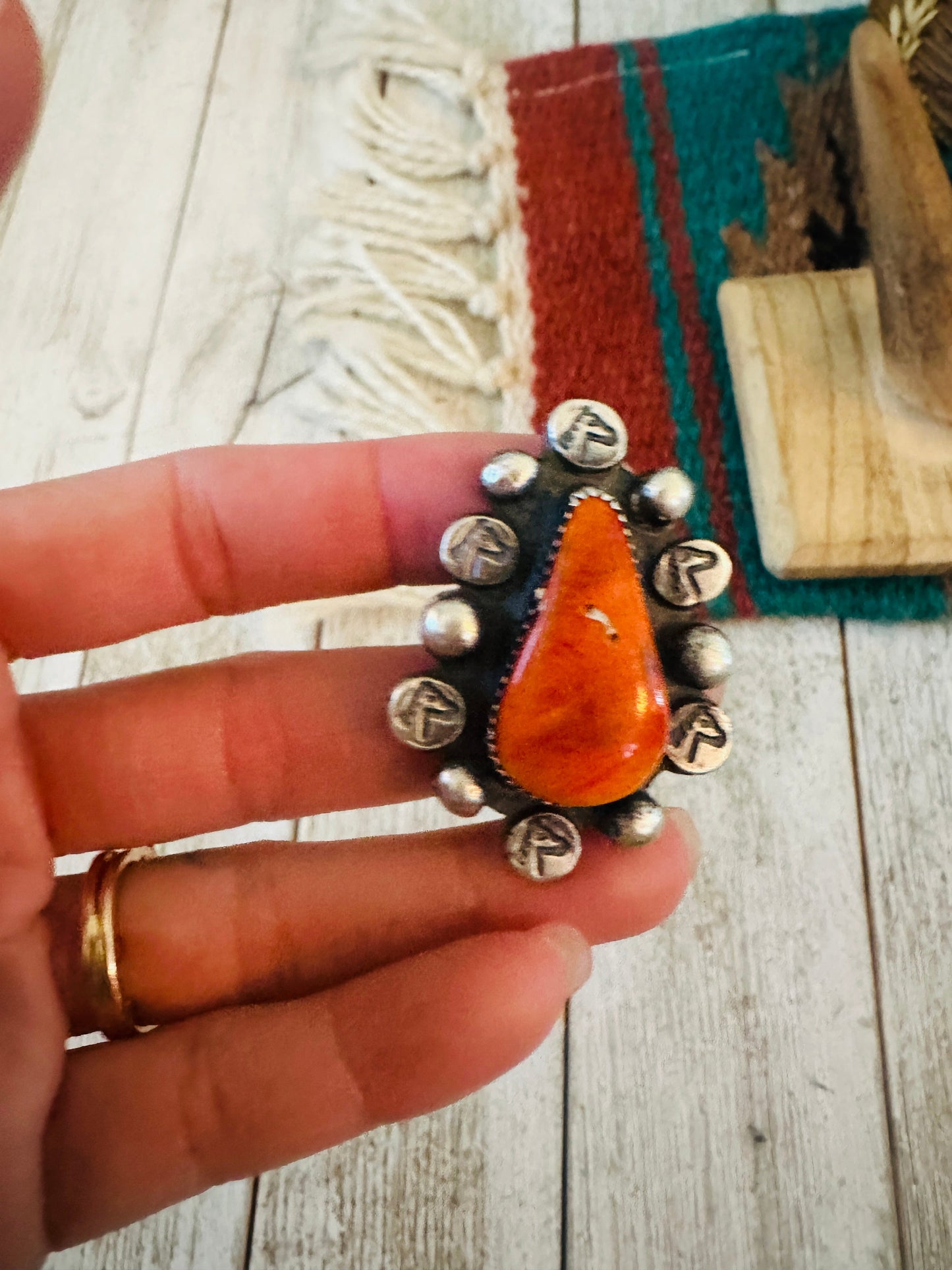 Old Pawn Handcrafted Sterling Silver & Orange Spiny Ring Size 8.5