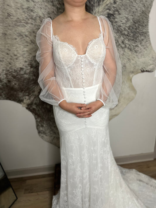 The Taylor Detachable Sleeves