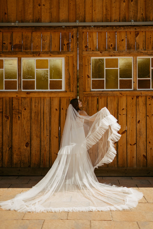 Beverly Ruffle Wedding Veil