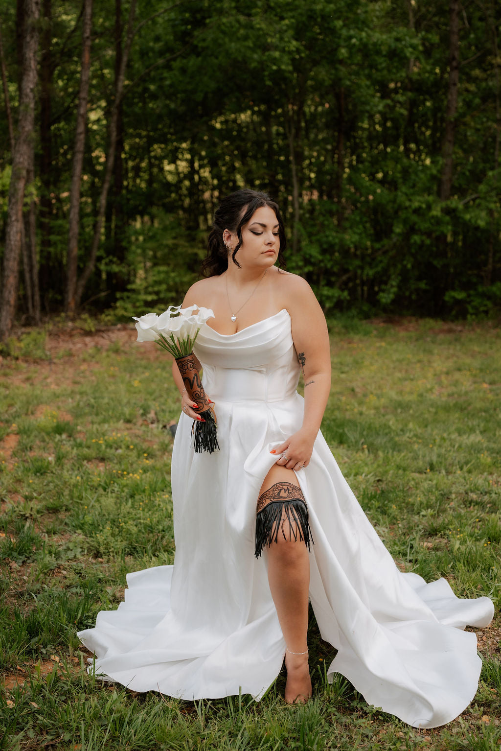 The Sloane Leather Tooled Wedding Garter – A Western Wedding Co The Sloane Leather Tooled Wedding Garter – A Western Wedding Co