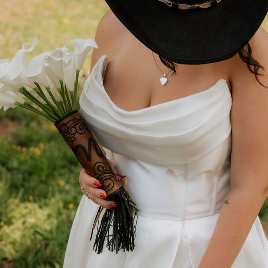 The Sloane Bouquet Wrap