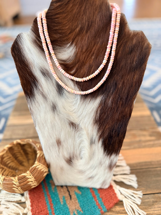 Handcrafted Queen Pink Conch Beaded Necklace