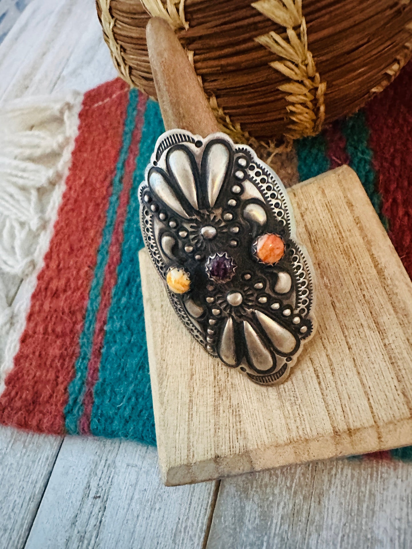 Handcrafted Spiny Oyster & Sterling Silver Adjustable Ring by Leander Tahe