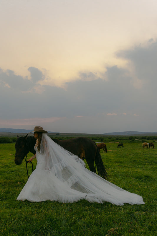 Beverly Ruffle Wedding Veil