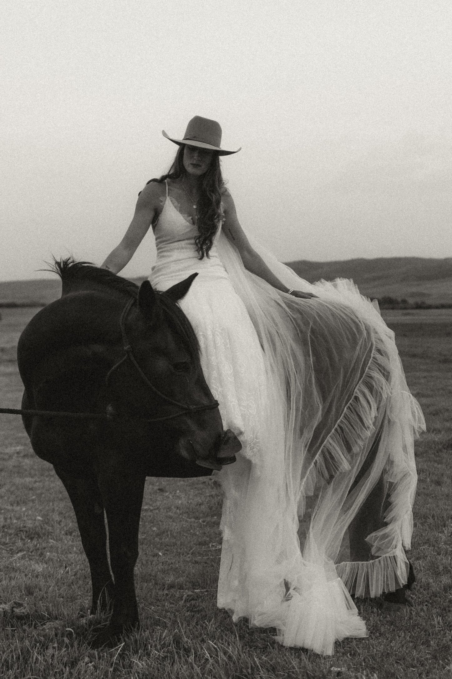 Beverly Ruffle Wedding Veil