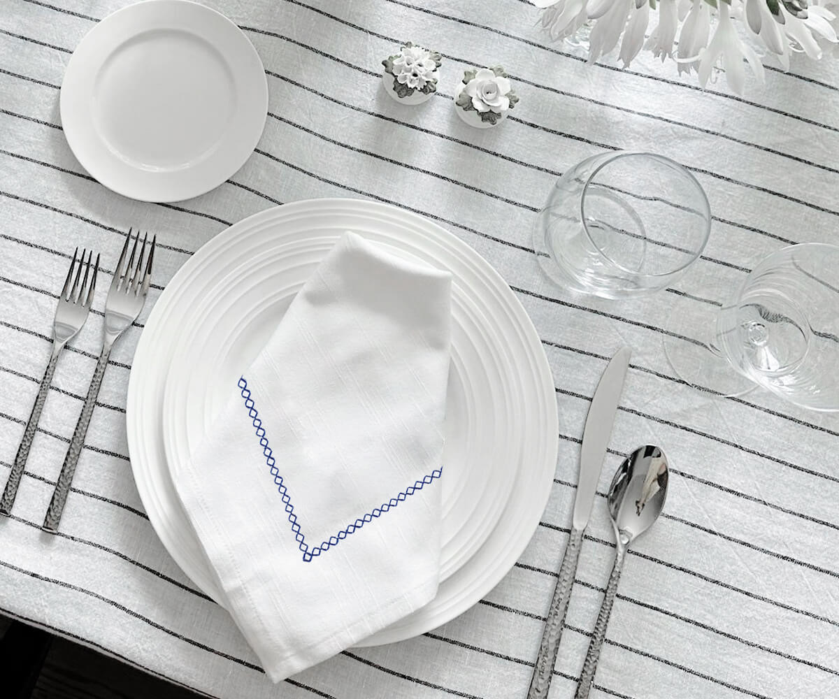 White Cloth Napkins - Diamond Embroidered Napkins