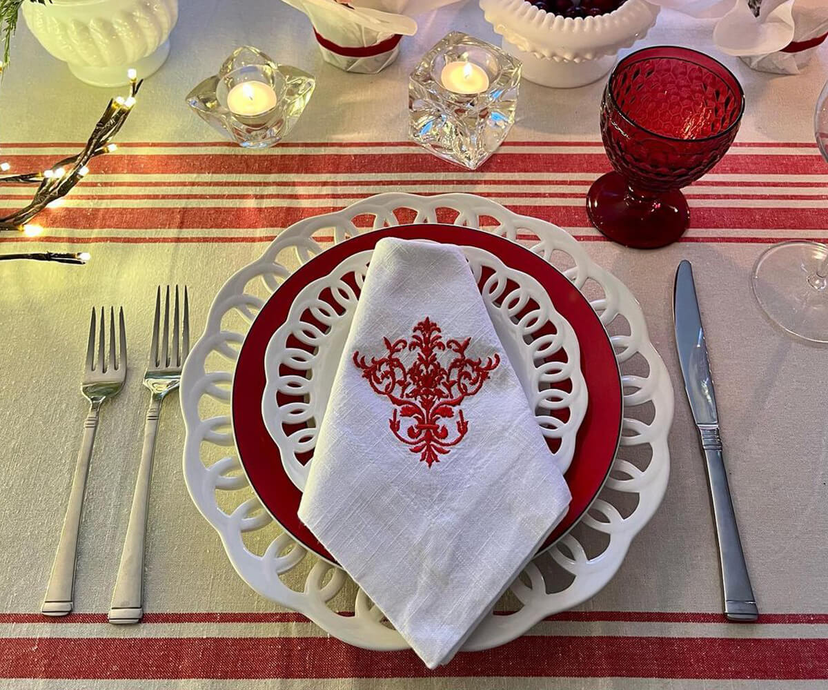 White Wedding Napkins - Victorian Napkins