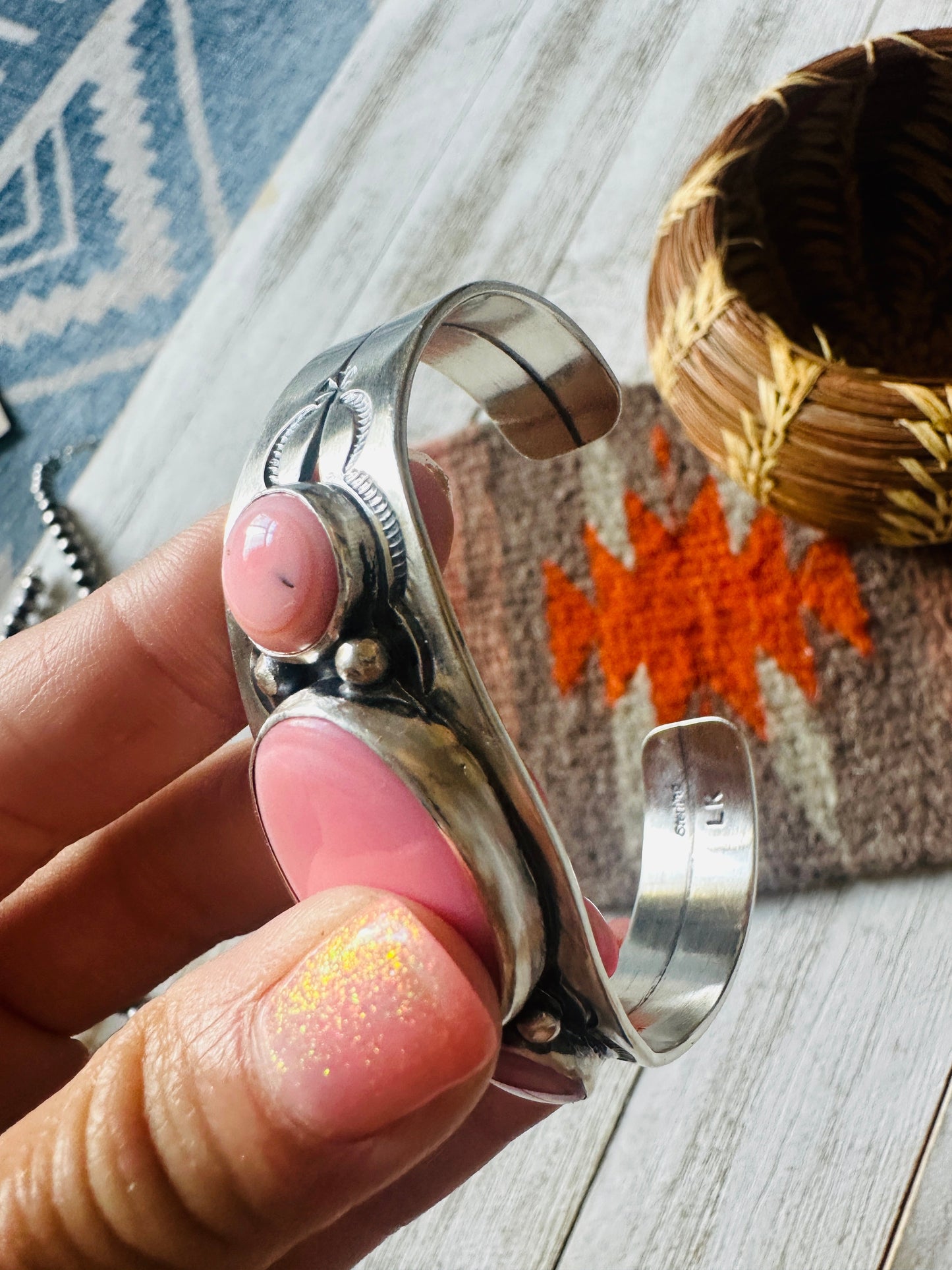 Handcrafted Queen Pink Conch Shell & Sterling Silver 3-Stone Cuff Bracelet