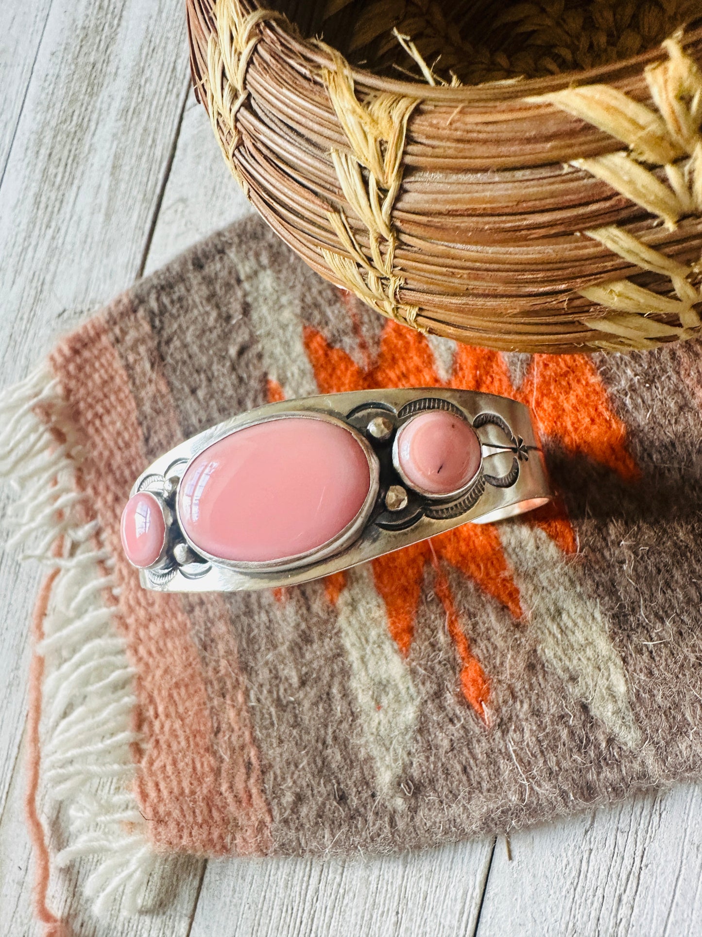 Handcrafted Queen Pink Conch Shell & Sterling Silver 3-Stone Cuff Bracelet