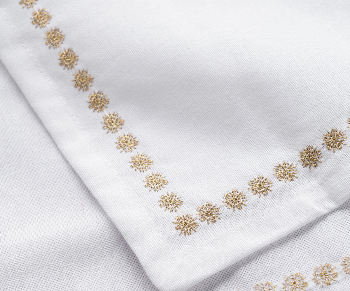 Gold napkins - White Napkins
