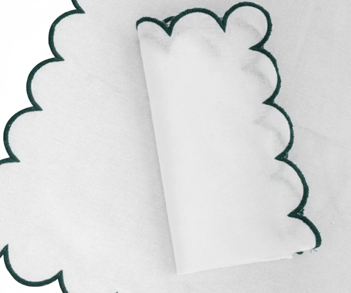 Linen Cloth Napkins - Scalloped