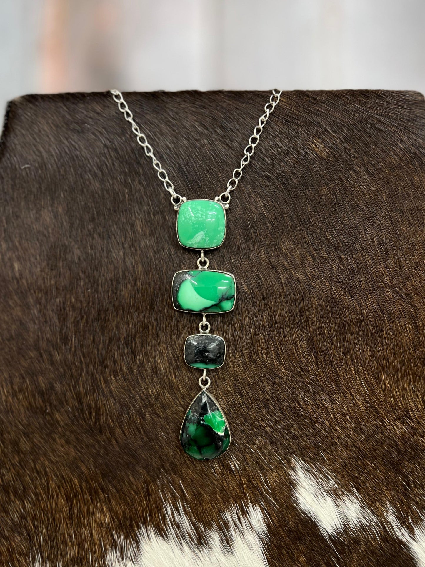 Handmade Sterling Silver Emerald Rose Necklace with Signed Nizhoni