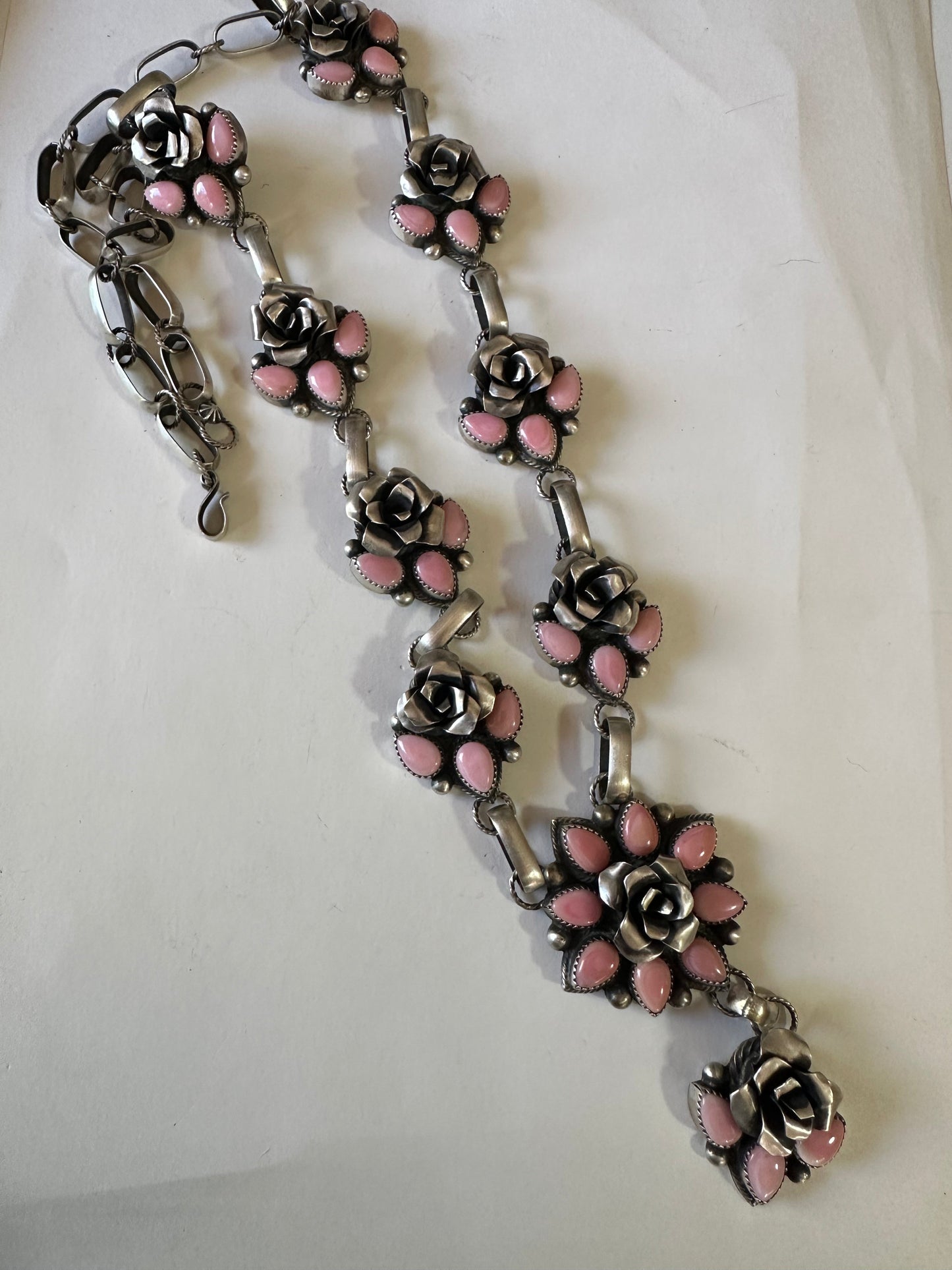 Handcrafted Queen Pink Conch Shell And Sterling Silver Flower Necklace Signed