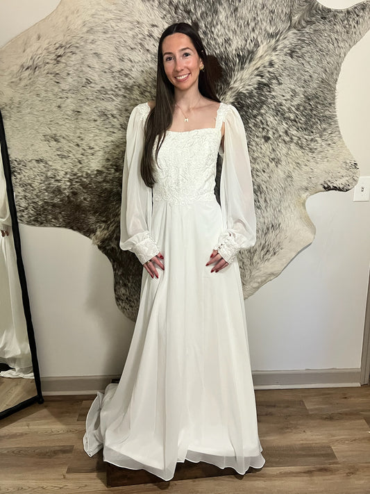 The Katie Gown – Sleeveless Embroidered Aline Gown with Detachable Sleeves