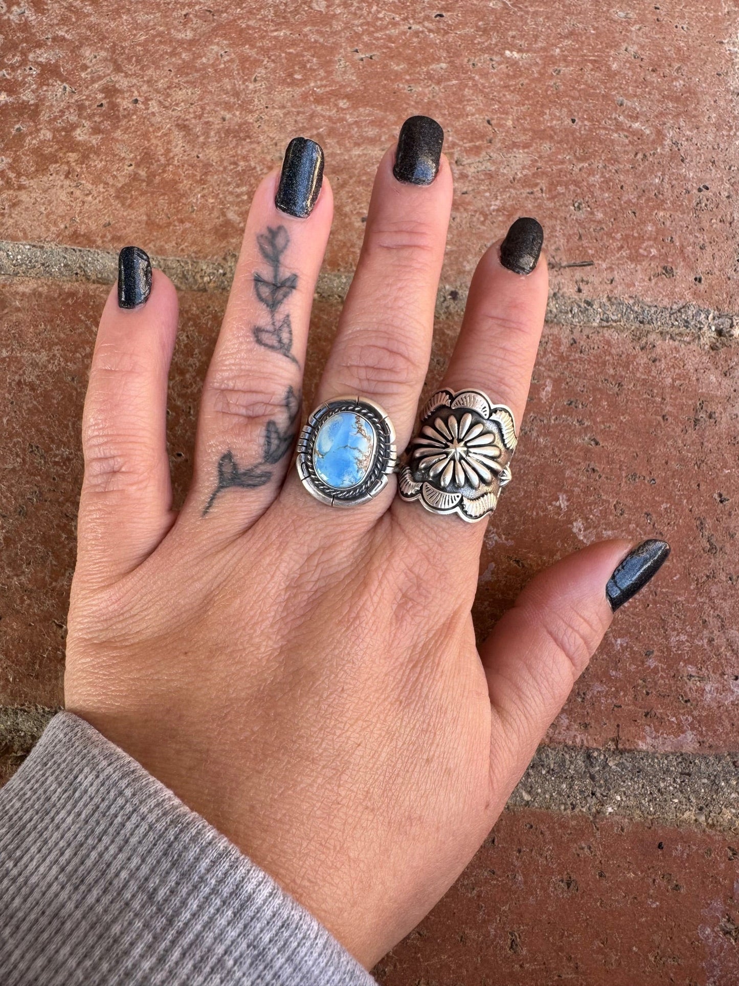 Handcrafted Oval Golden Hills Turquoise & Sterling Silver Ring size 7.75