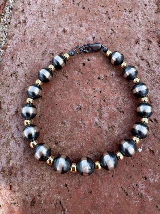 Handcrafted Patterned Gold Overlay & Sterling Silver Pearl 4-8mm Beaded Bracelet 7.5"