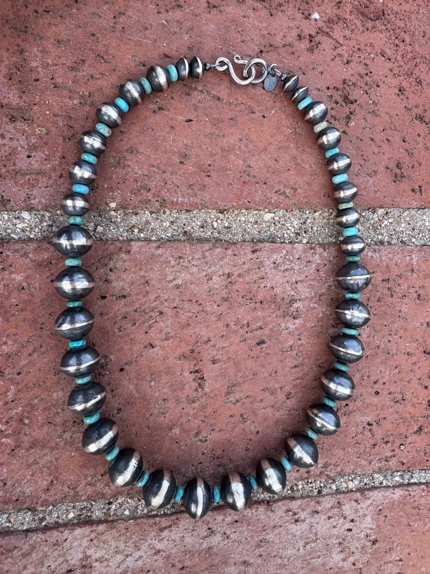Handcrafted Kingman Turquoise & Sterling Silver Saucer Pearls 8-12mm  Beaded Necklace 18"