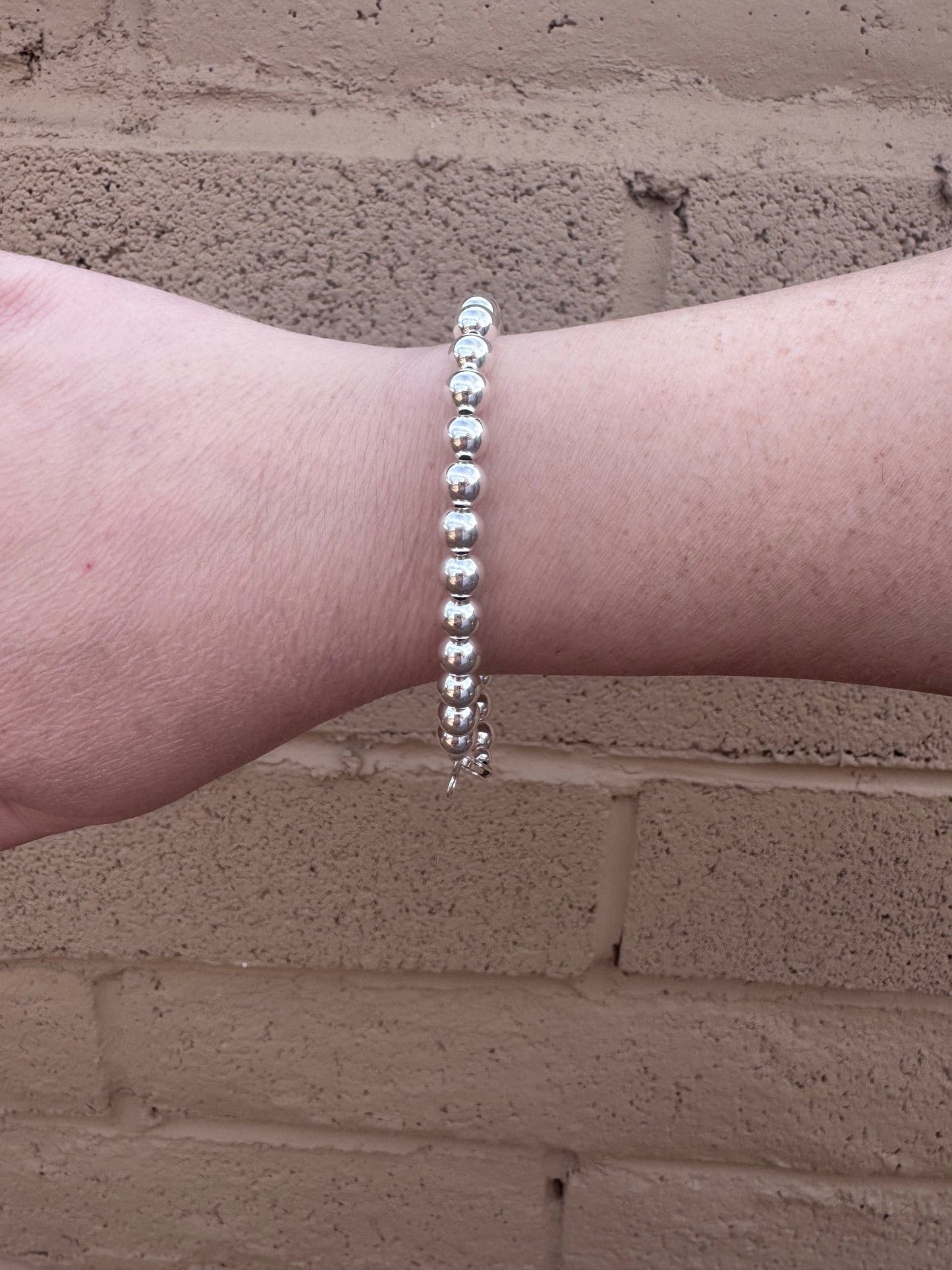 Handcrafted Sterling Silver Elegant Pearl Style 6mm Beaded Bracelet 7.5"
