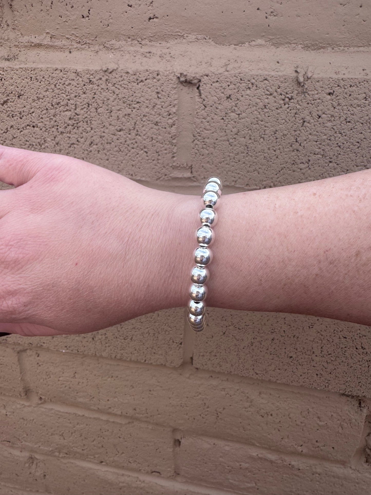 Handcrafted Sterling Silver Elegant Pearl Style 8mm Beaded Bracelet 7.5"