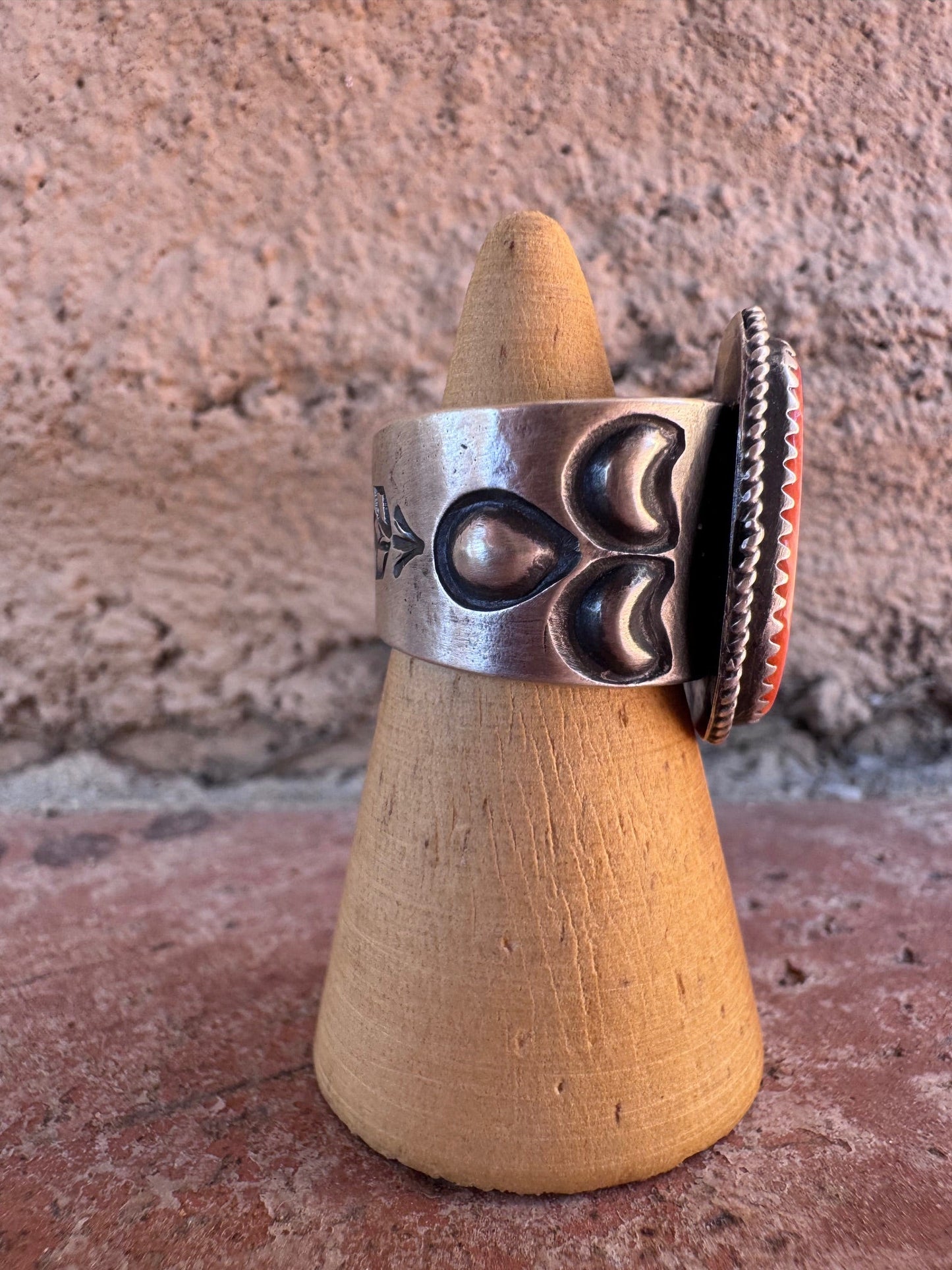 Handcrafted Sterling Silver And Orange Spiny TearDrop Ring Size 6.5