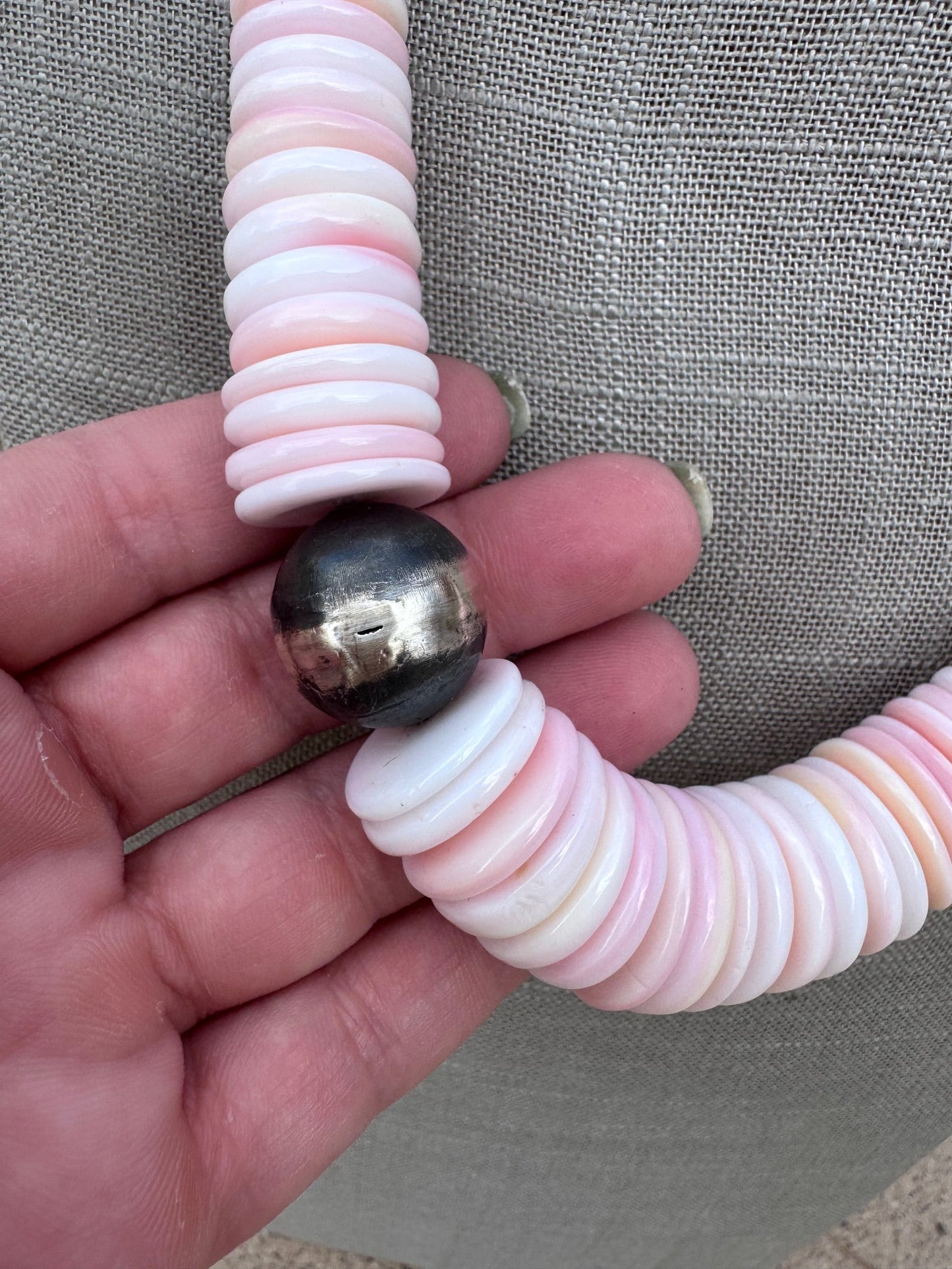 Handcrafted Queen Pink Conch & Sterling Silver Pearl 12-18mm Beaded Necklace 20"