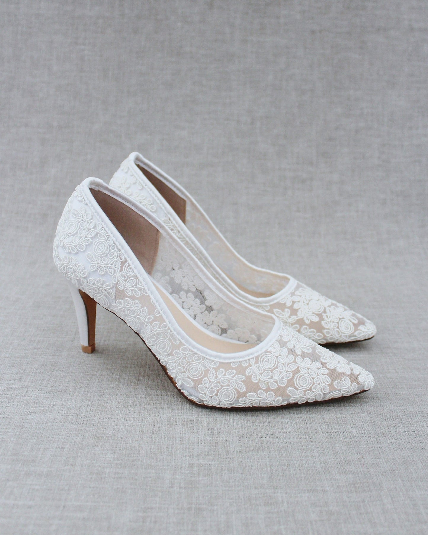 Lace Bridal Pump