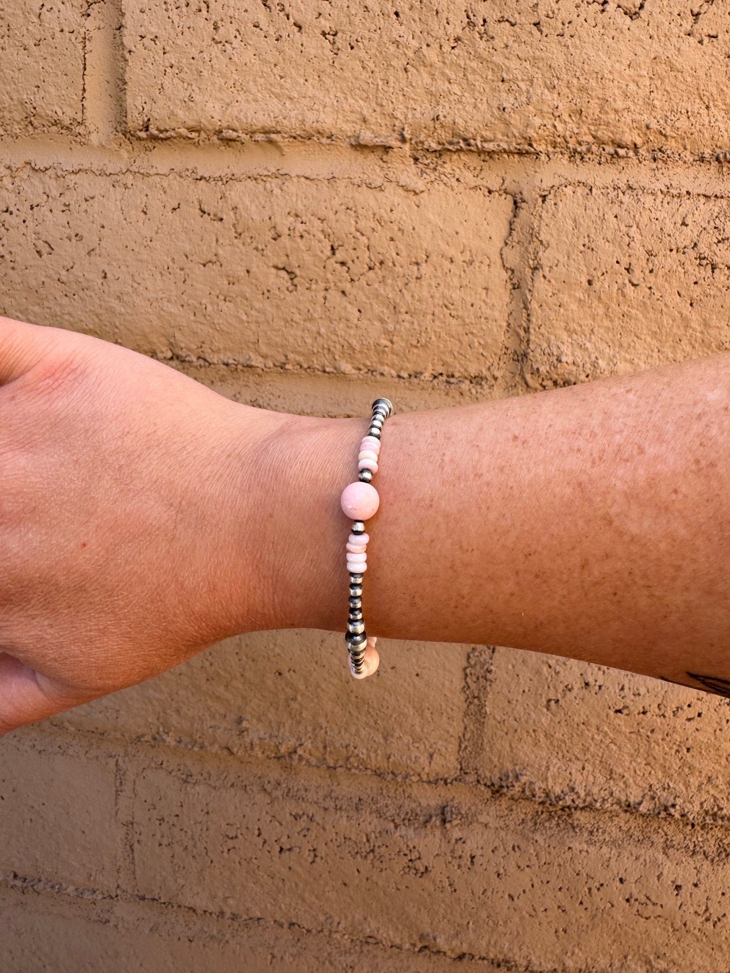 Handcrafted Pink Conch & Sterling Silver 3-5mm Beaded Bracelet 7.5"