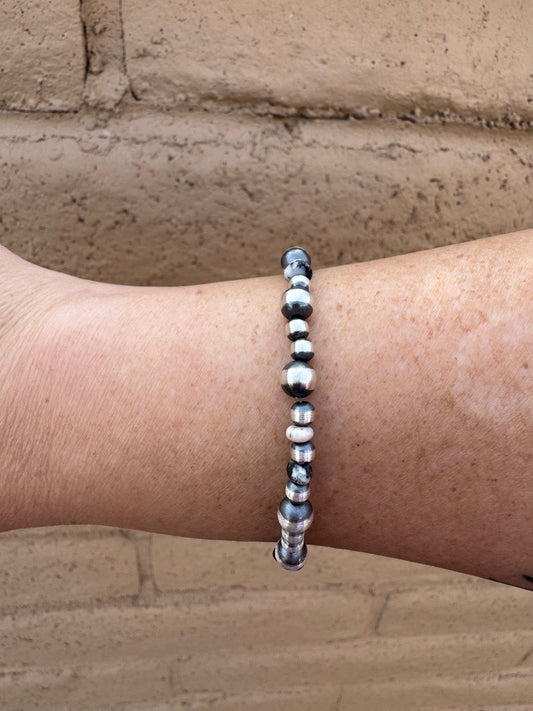 Handcrafted White Buffalo & Sterling Silver Pearl 4 & 6mm Beaded Bracelet 7.5"
