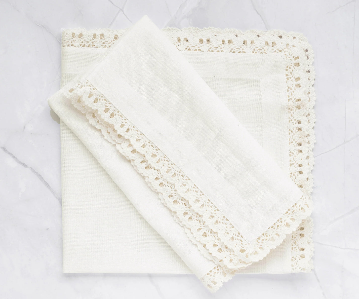 Off White Napkins - Lace Trim