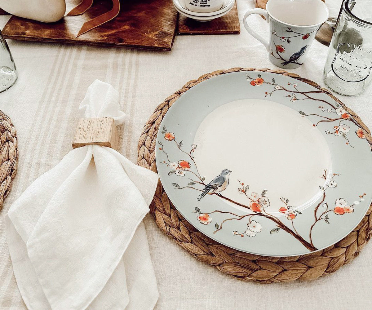 White Linen Napkins