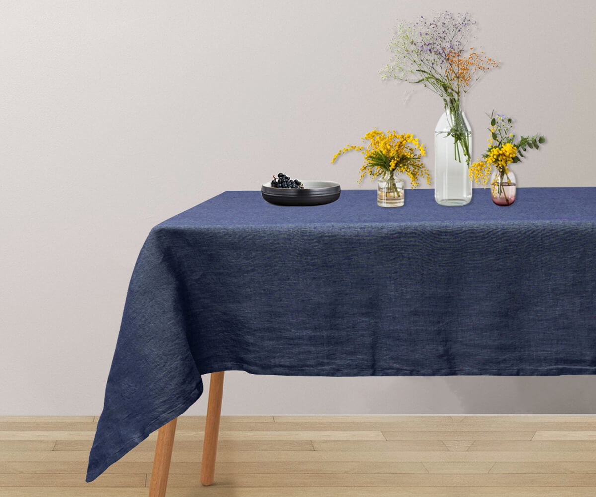 Solid Table Linens