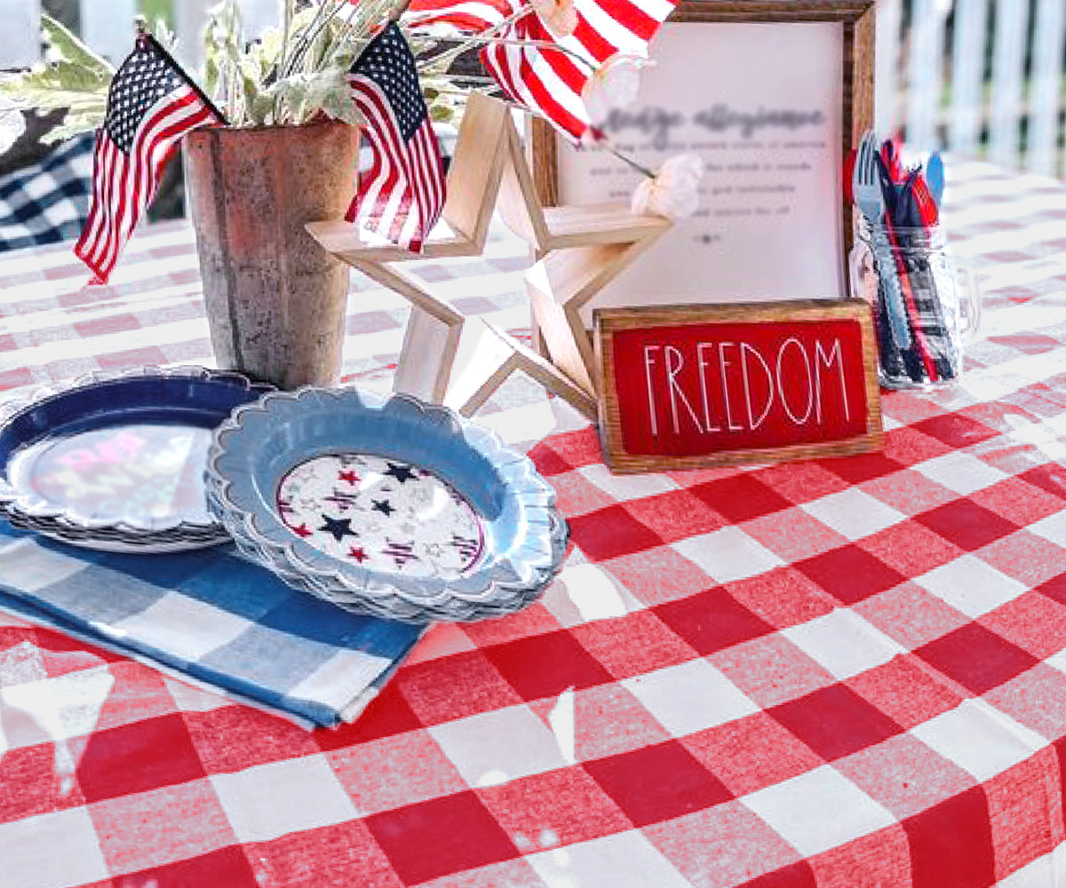 Round Tablecloth - Buffalo Plaid Table cloths