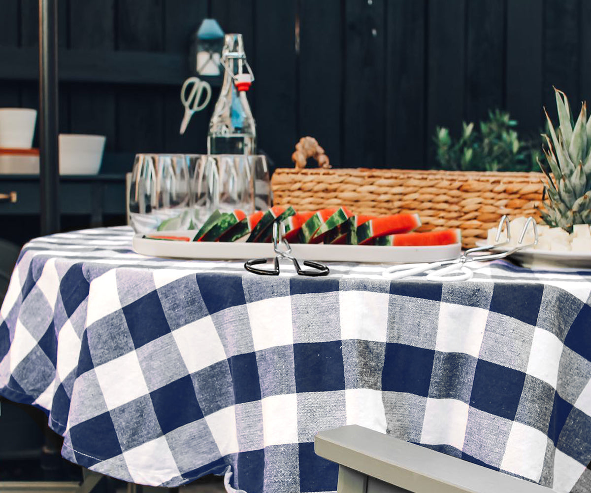 Round Tablecloth - Buffalo Plaid Table cloths