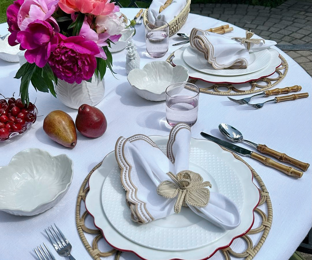 Scalloped Napkins - Embroidery Napkins